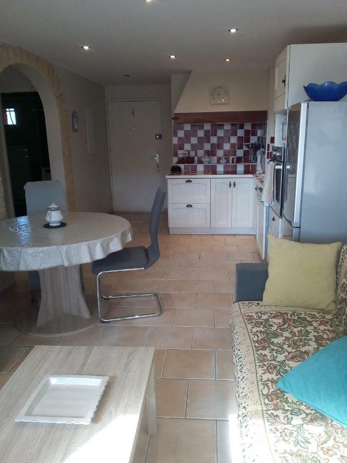 Appartement En Bord De Mer Port-la-Nouvelle Exterior foto