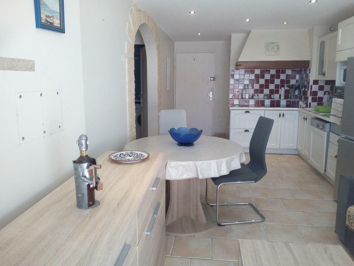 Appartement En Bord De Mer Port-la-Nouvelle Exterior foto